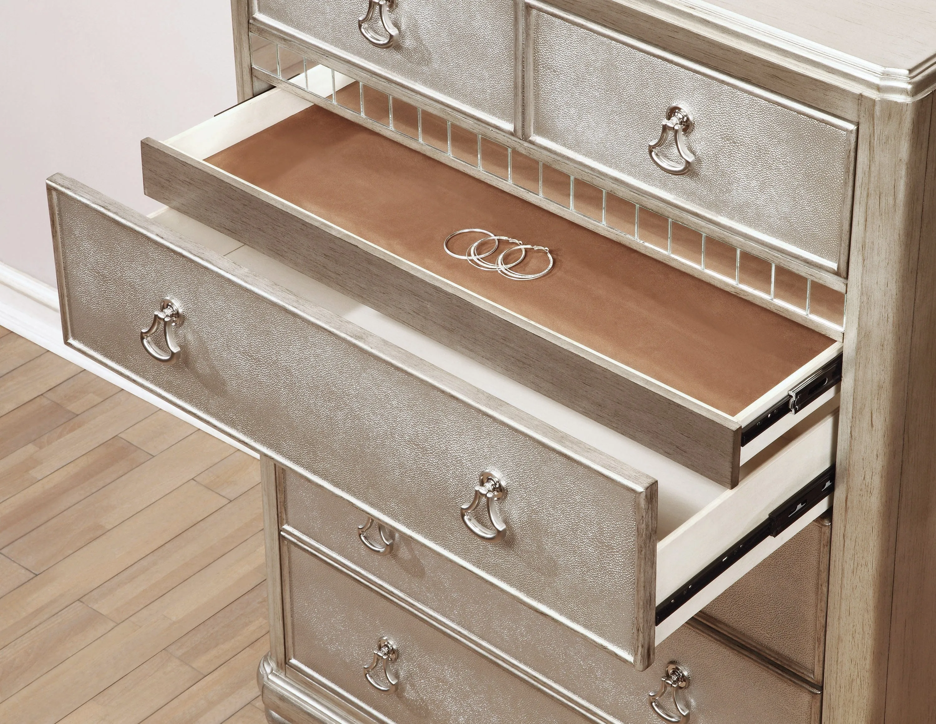 Bling Game 6-Drawer Chest Metallic Platinum - 204185