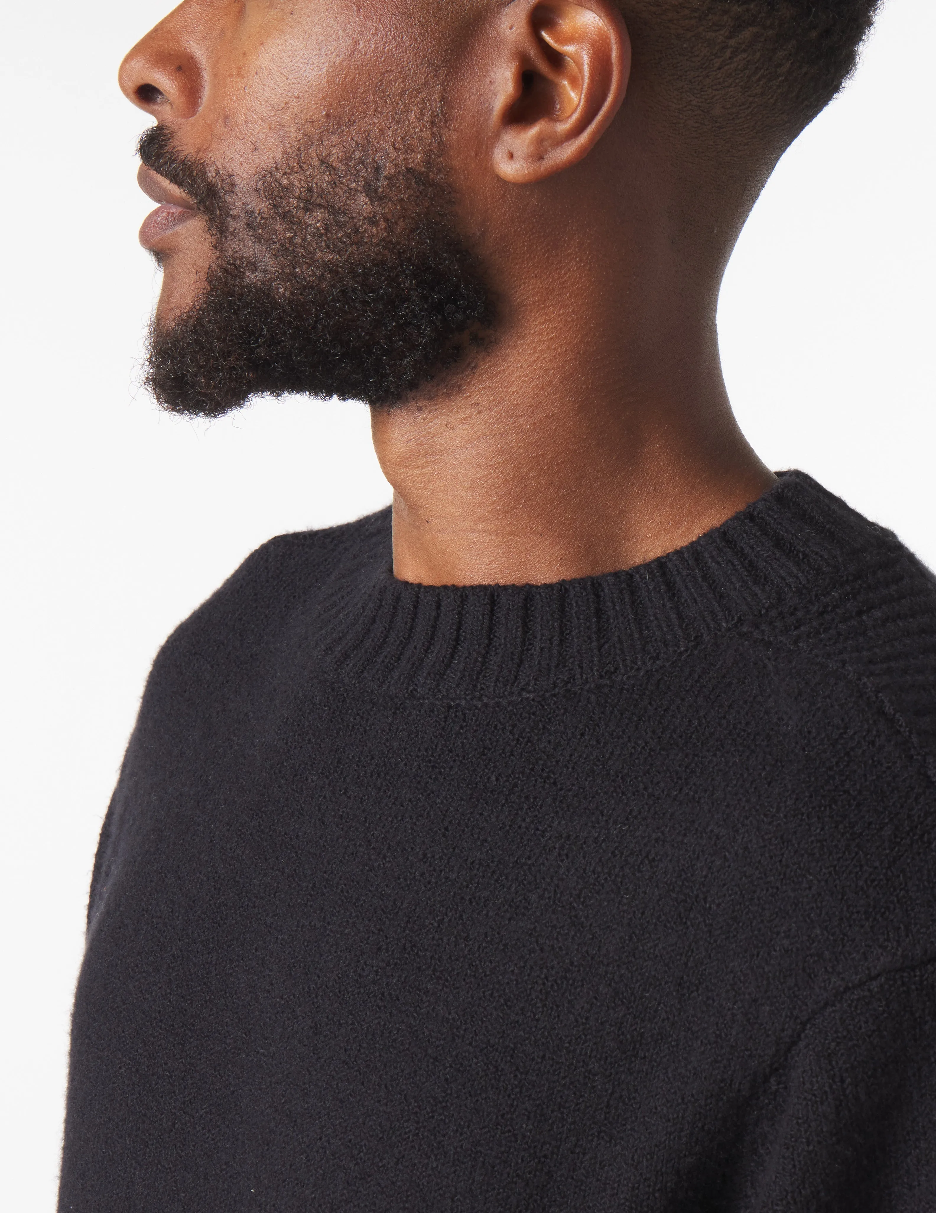 Knit Up Crew Neck Sweater: Black