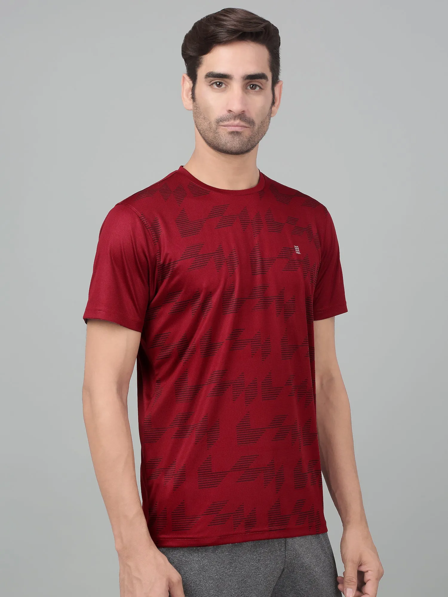 Men's Red  Round neck Half Sleeve T-Shirt with printed front